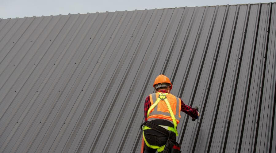 Professional metal roof installation services in Grayville, IL